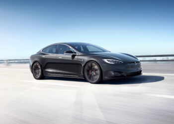 Most Common Cars The Celebrities Like To Drive