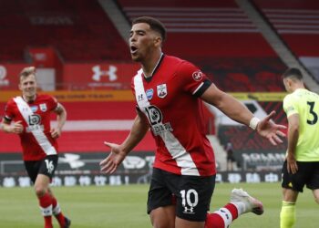 Southampton Crushes Sheffield United 3-0 At Home Ground