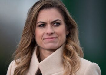 Karen Carney Deactivates Her Twitter After Sexist Abuse