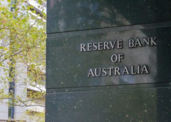 Governor Of Central Bank Says The Interest Rate Will Continue To Be Low Until 2024