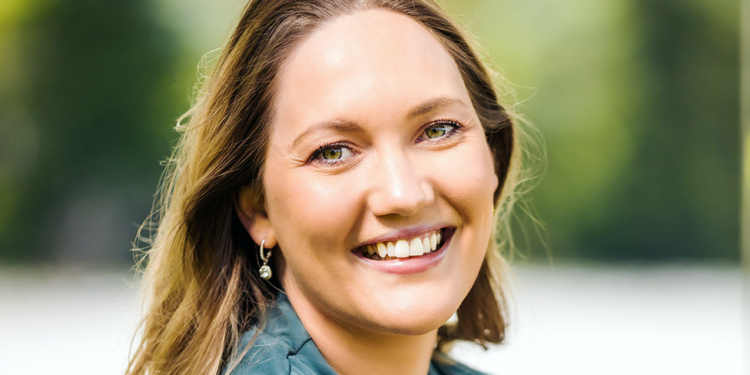 Digital Marketing Savant Siri Buskes Serves 3 Hot Tips to Signal Boost Your Website’s Success