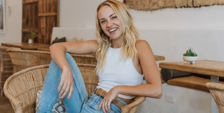 Let Go Of Your Unfulfilling Job and Pursue Your Passion Full Time With Molly Kubes