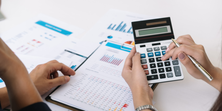 Australian Finance in 2022 & Beyond – 10 Financial Advisors to Watch