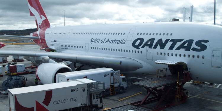 Qantas Flight Crew Votes for Strike Ahead of Christmas